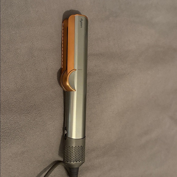 Dyson Airstrait (NOT pink) Wet-to-Dry Straightener - Picture 6 of 9